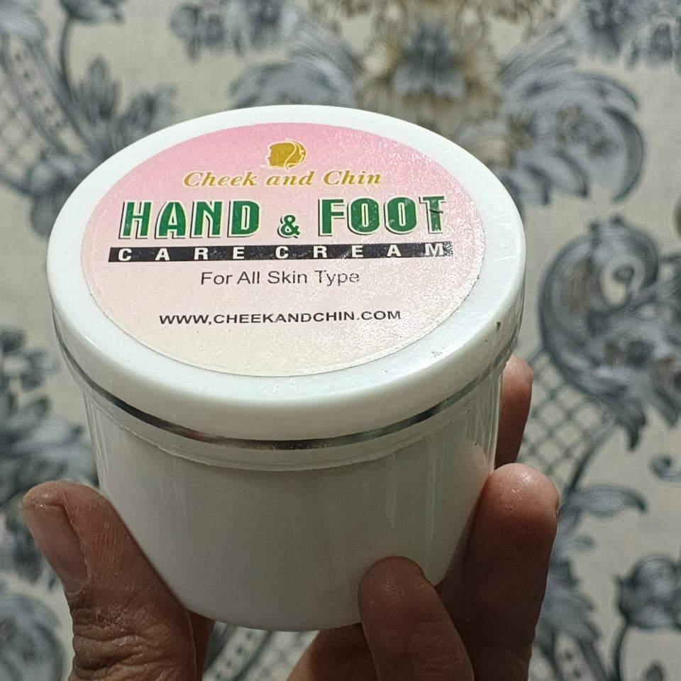 Pure Velvet Hand And Foot Renewal Cream /Cheek & Chin